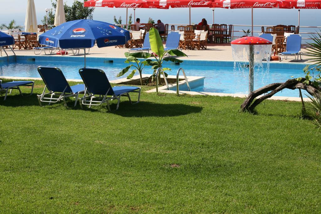 Hotel Belle Vue Dhërmi Екстериор снимка
