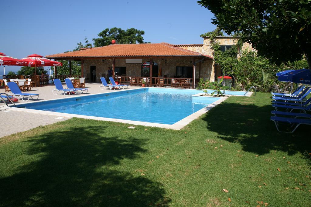 Hotel Belle Vue Dhërmi Екстериор снимка